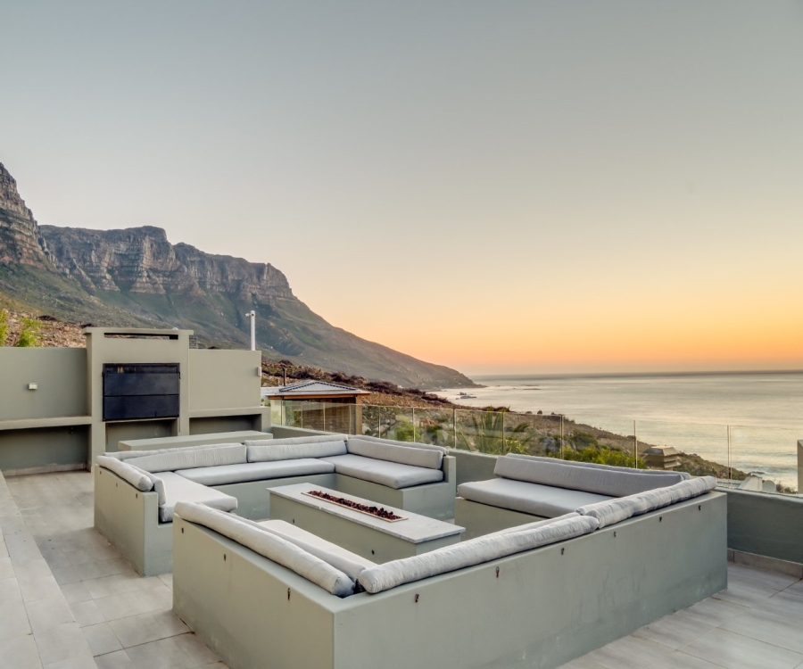 6 Bedroom Property for Sale in Camps Bay Western Cape